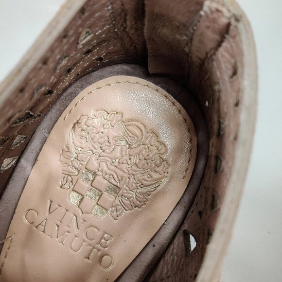 $130 VINCE CAMUTO Tarita Cutout Back Zip Booties Sandals Boho Western Taupe 8.5 - Picture 9 of 11